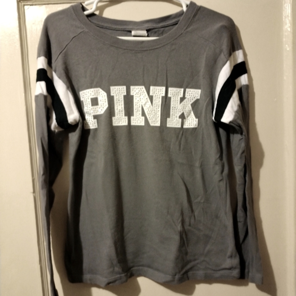 Pink light weight long sleeve tee shirt  Size small